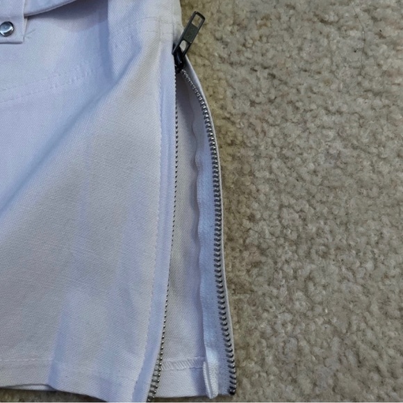 SOLD - Picture 3 of 6